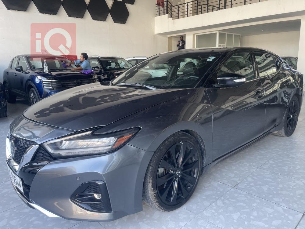 نيسان ماكسيما